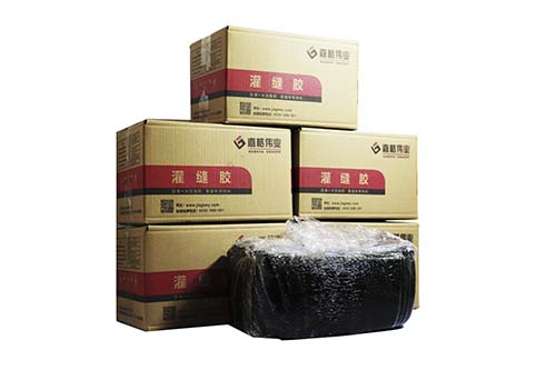 使用路面灌縫膠修補道路裂縫到底麻不麻煩？
